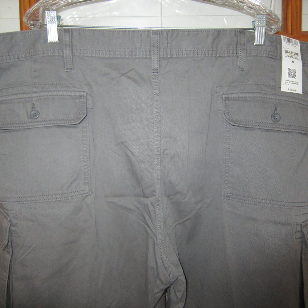 Signature by Levi's Cargo 10" Shorts Men's 46 NEW Gray 100% Cotton - Picture 5 of 6
